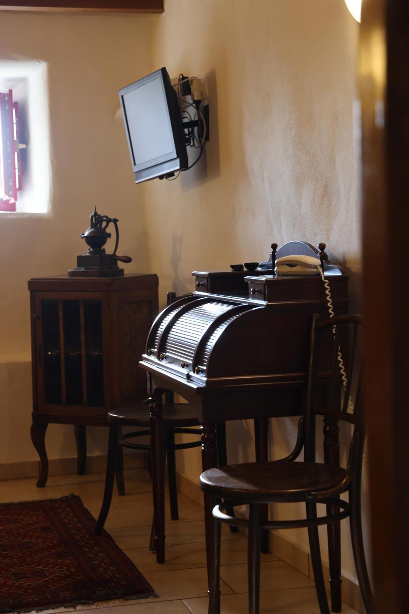 Lithos Stone Hotel Areopoli